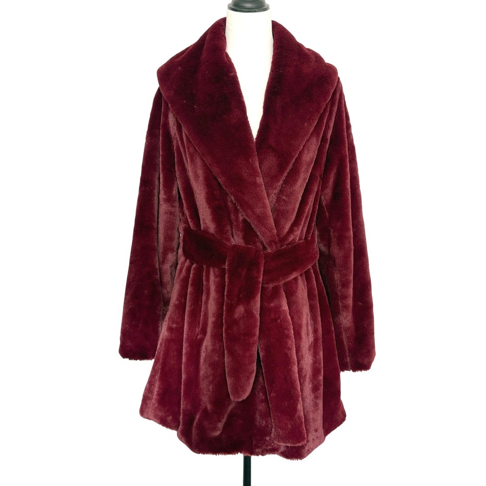 TRINA TURK Plush Faux Fur Burgundy Coat Belted Shawl Collar Robe Sz M Pockets